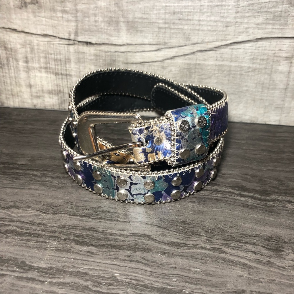 Women’s VINTAGE Y2K Metallic Snakeskin Print Studded Belt Sz Small Mermaid Color